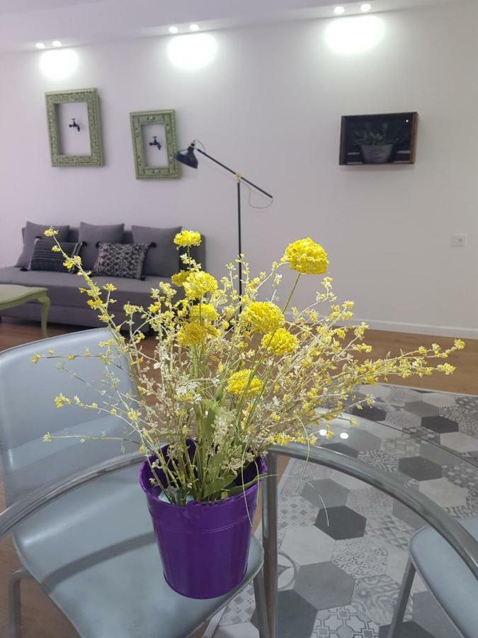 Stylish Apartment With A Patio Close To The Beach Eilat Exterior foto